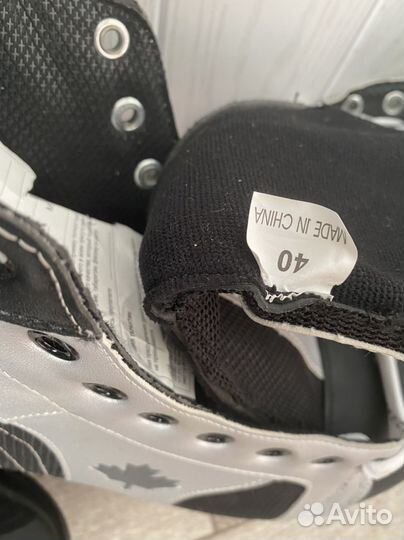 Хоккейные коньки размер 40 и 41