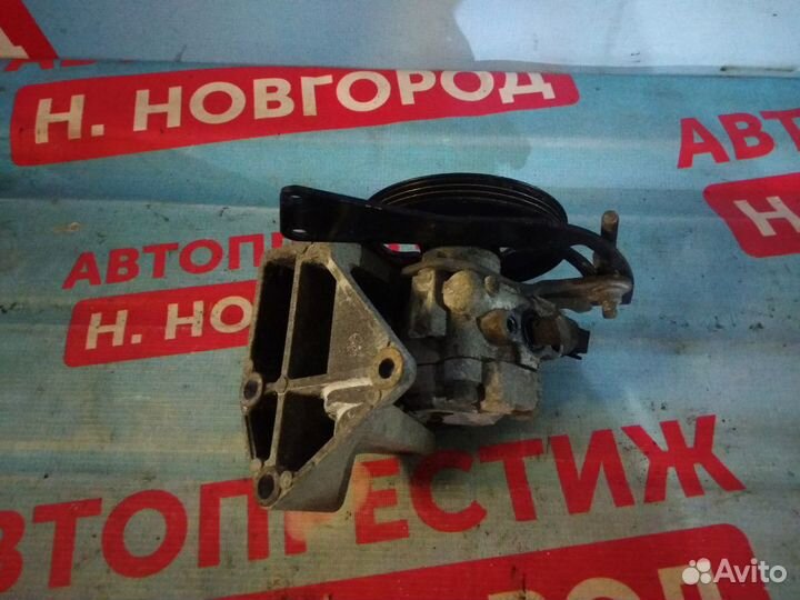 Насос Гура Ниссан Альмера Классик