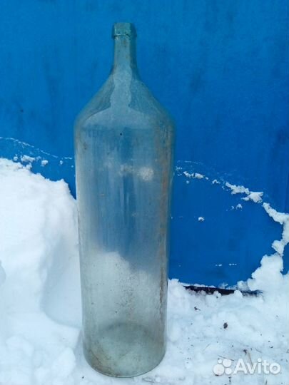 Старинная бутыль