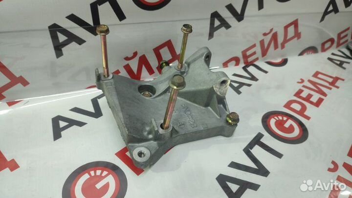 Крепление кондиционера Nissan Bluebird Sylphy QG10