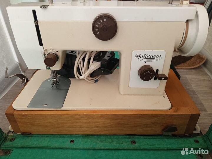 Швейная машина Чайка 134