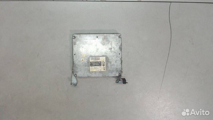 Блок управления двигателем Toyota Sequoia, 2002