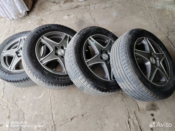 Nordman SX3 195/60 R15