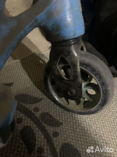 Трюковой самокат mgp