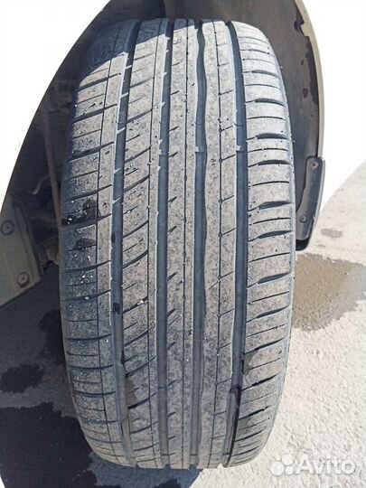 Jinyu Gallopro Multiseason 235/45 R19 99W