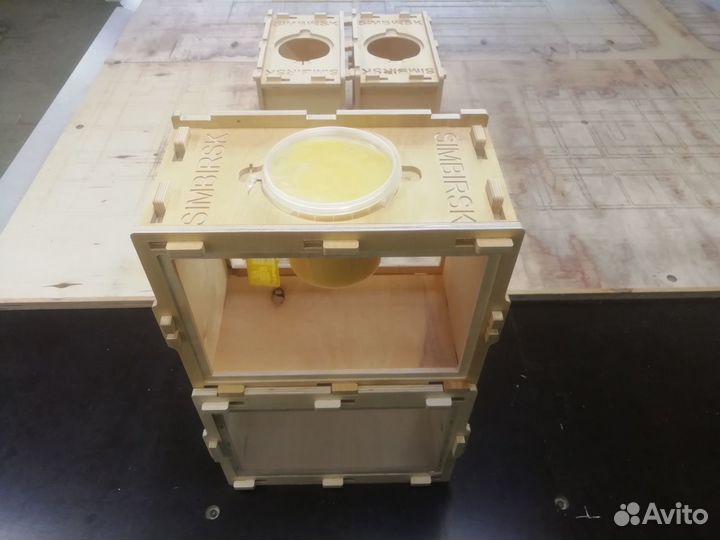 Ящик для бессотового пчелопакета Simbirsk