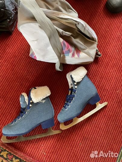 Коньки фигурные женские