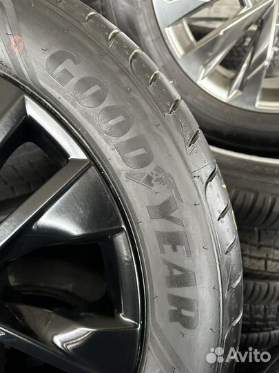 Goodyear Eagle F1 Asymmetric 3 235/55 R19 105V