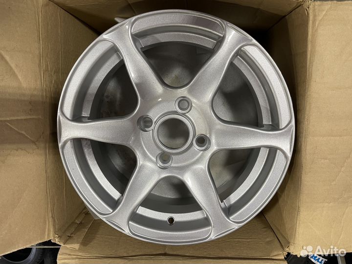 Литые диски r 15 4 108