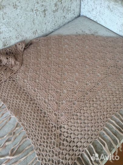 Продам большую шаль