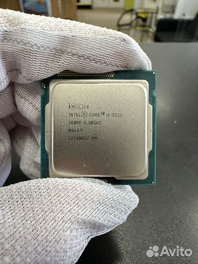 Процессор I3-3225 4 Потока Сокет 1155