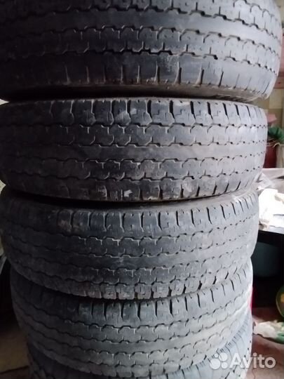 Bridgestone Dueler H/T D689 205/80 R16C