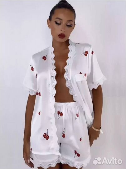 Шёлковая пижама женская