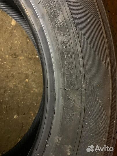 Yokohama 104ZR 205/55 R16