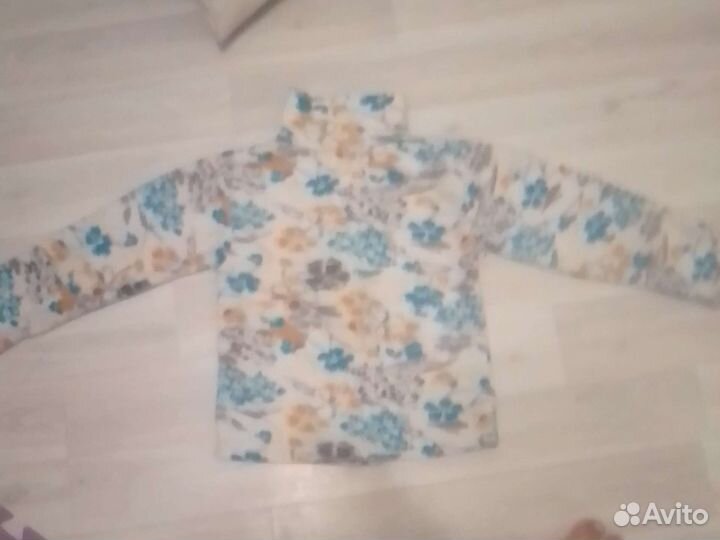 Кофта для девочки лет 5-8