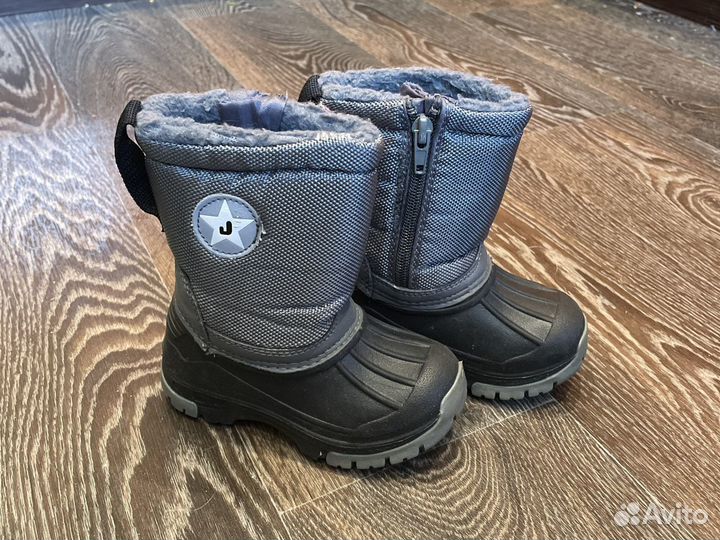 Сапоги зимние Jonathan 21 р