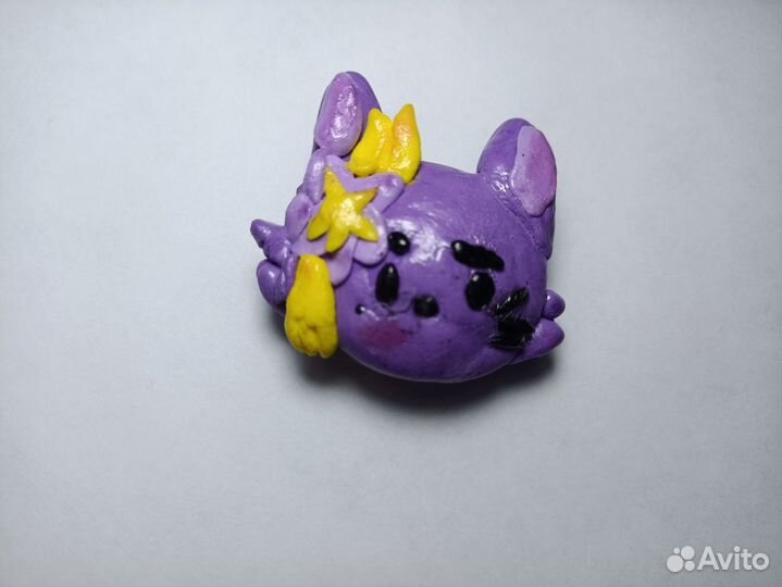 Значок ручной работы