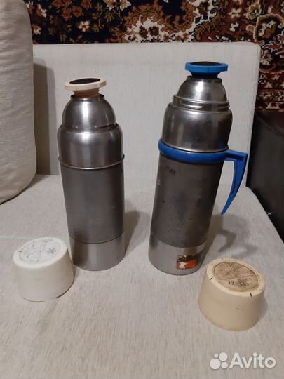 Термос с кружками