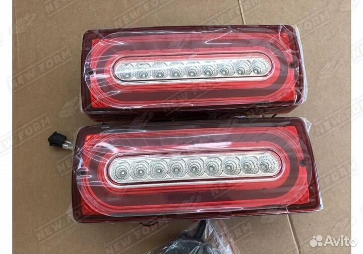 Фонари красные Мерседес Гелендваген