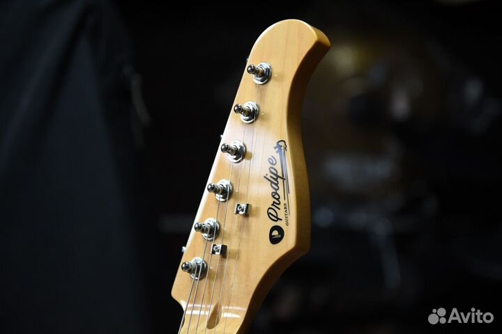 Электрогитара Prodipe + Аксессуары