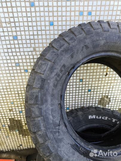 Bfgoodrich Mud-Terrain T/A 265/65 R17 120Q