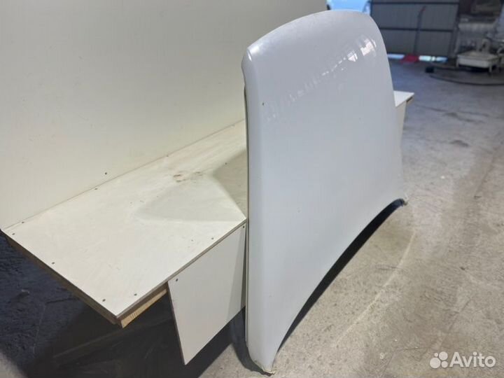 Капот передний Volkswagen Touareg 1 2002-2010