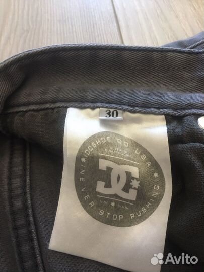 Джинсы DCshoes