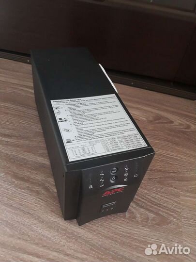 Ибп APC Smart-UPS 750
