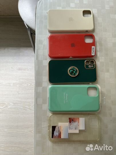 Чехлы на iPhone 11
