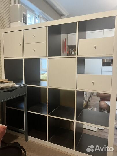 Стеллаж IKEA с ящиками