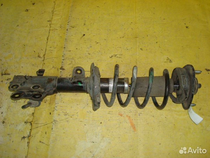 Стойка Honda Stepwgn RG1 (Переднее Правое)