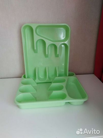 Лоток для столовых приборов