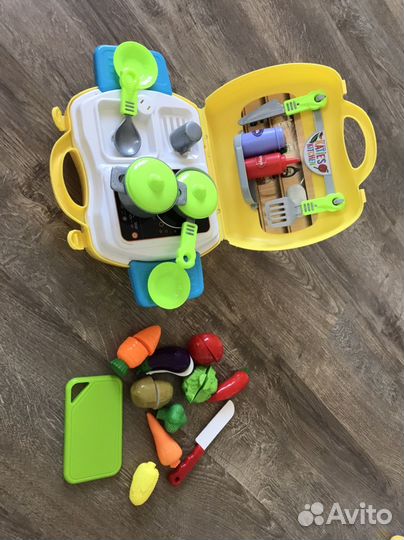 Детская игровая кухня