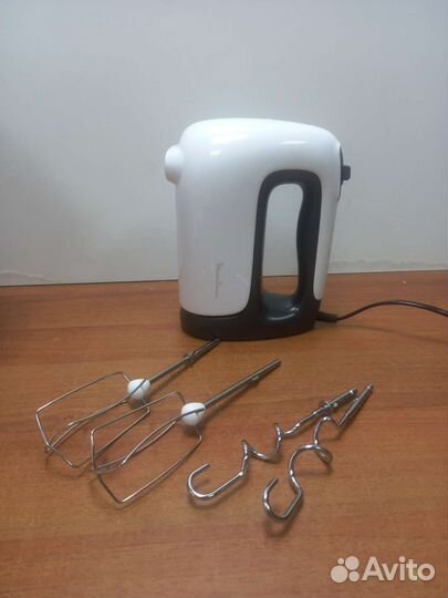 Миксер Moulinex HM461110