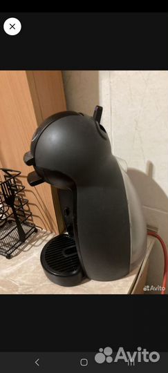 Капусльная кофемашина dolce gusto