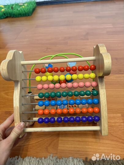 Игрушка деревянная с бусинами