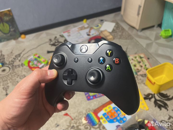 Геймпад xbox One джойстик