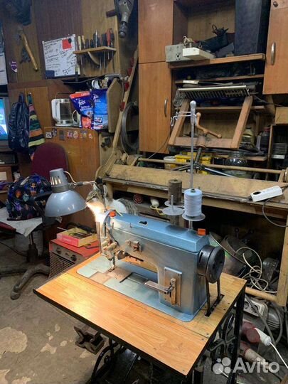 Швейная машинка