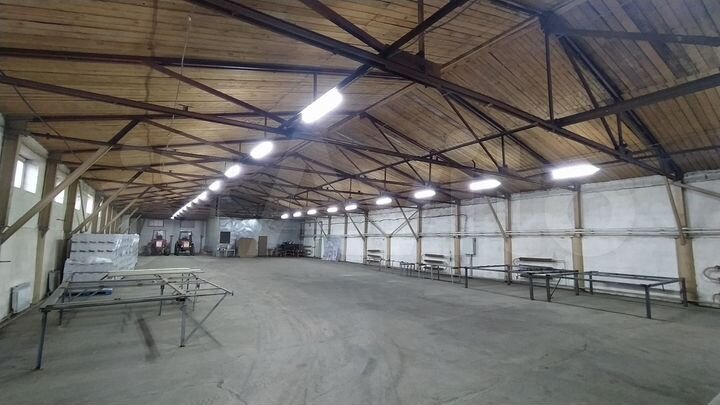 Склад, 730 м²