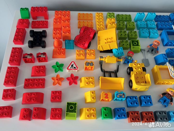 Lego duplo в коробке несколько наборов бу