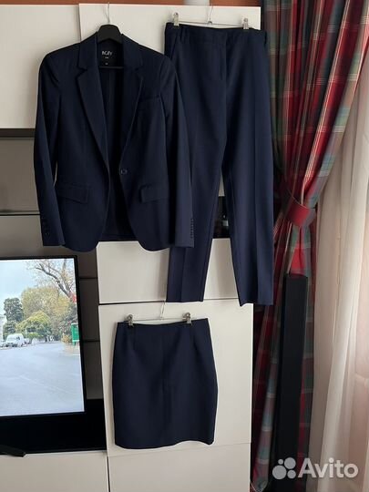 Костюм женский