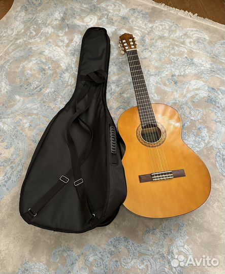 Гитара yamaha c40