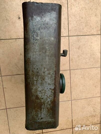 Бензобак на газ-67 ранних лет выпуска