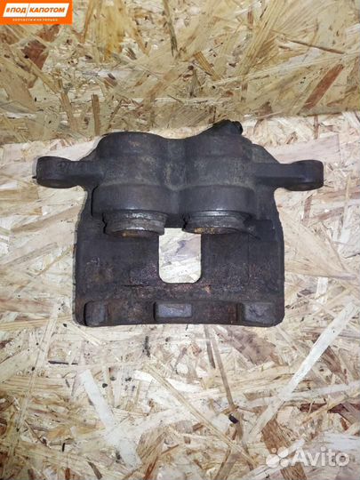 Суппорт тормозной передний правый Ford Transit