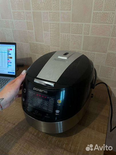 Мультиварка polaris PMC 0517 Expert