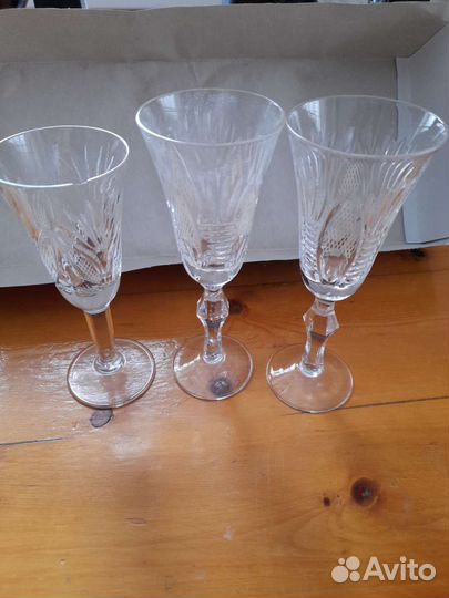 Набор хрустальных фужеров