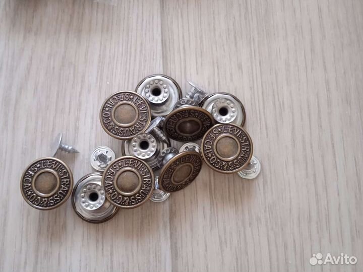 Пуговицы металлические Levi Strauss