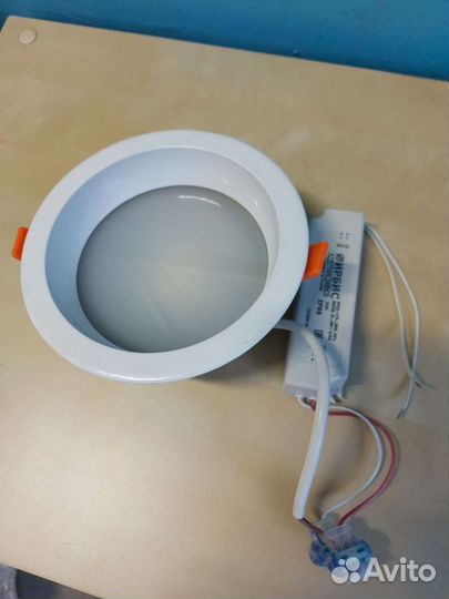 Светодиодный светильник дво 04-18-50-Д