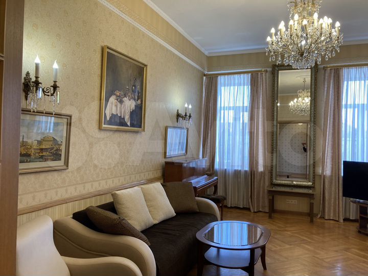 4-к. квартира, 120 м², 2/2 эт.