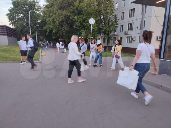 Торговая площадь, 18 м²